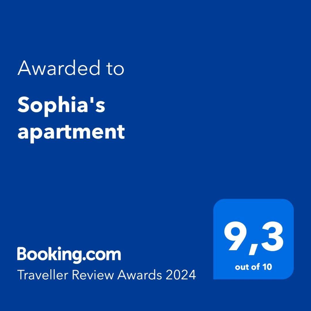 Sophia'S Apartment Saronida Екстериор снимка